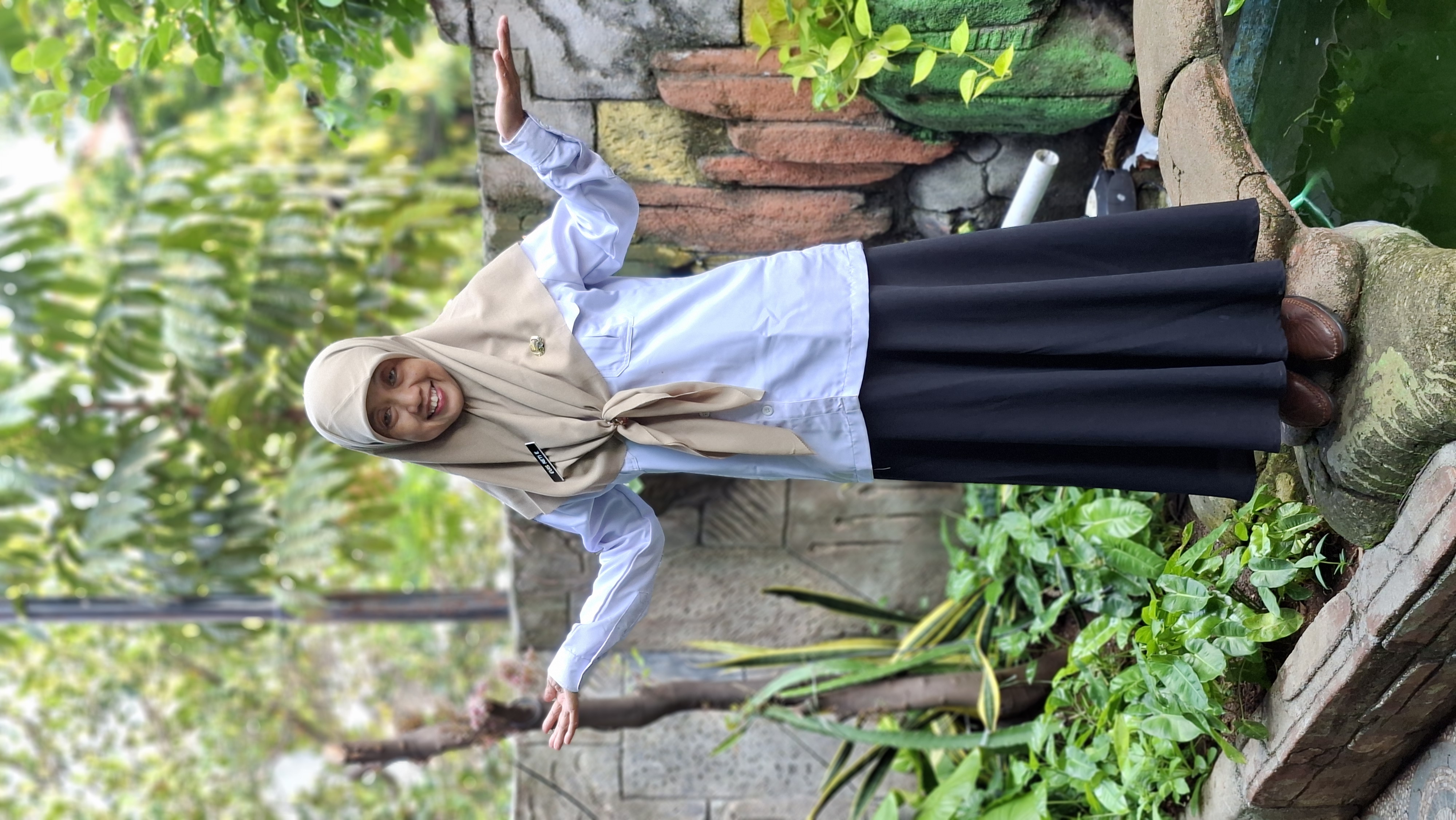 Euis Neti Eriyawati,M.Pd